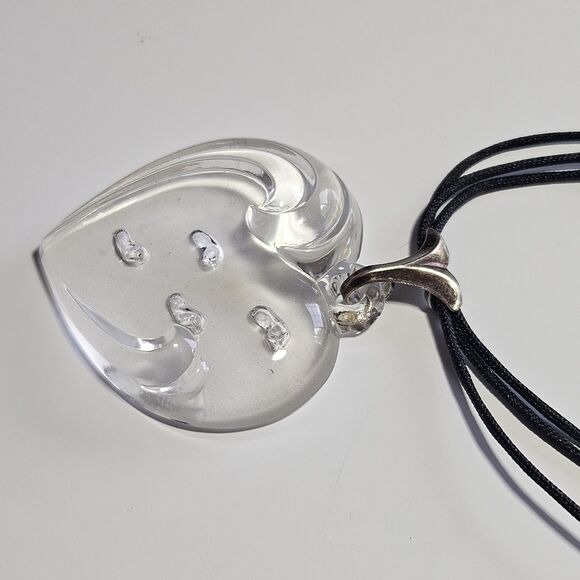 **Final Sale** Sterling Silver Lenox Footprints in Sand Glass Heart Pendant 17" - Picture 12 of 15